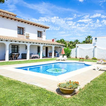 Amplia Casa Rural Con Precioso Jardin Cerca De Malaga Capital. Habitación foto